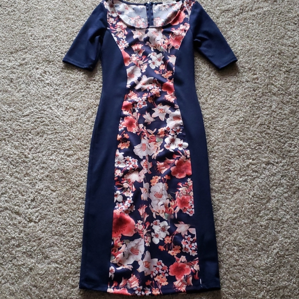 Multicolored Dress with flowers 💐